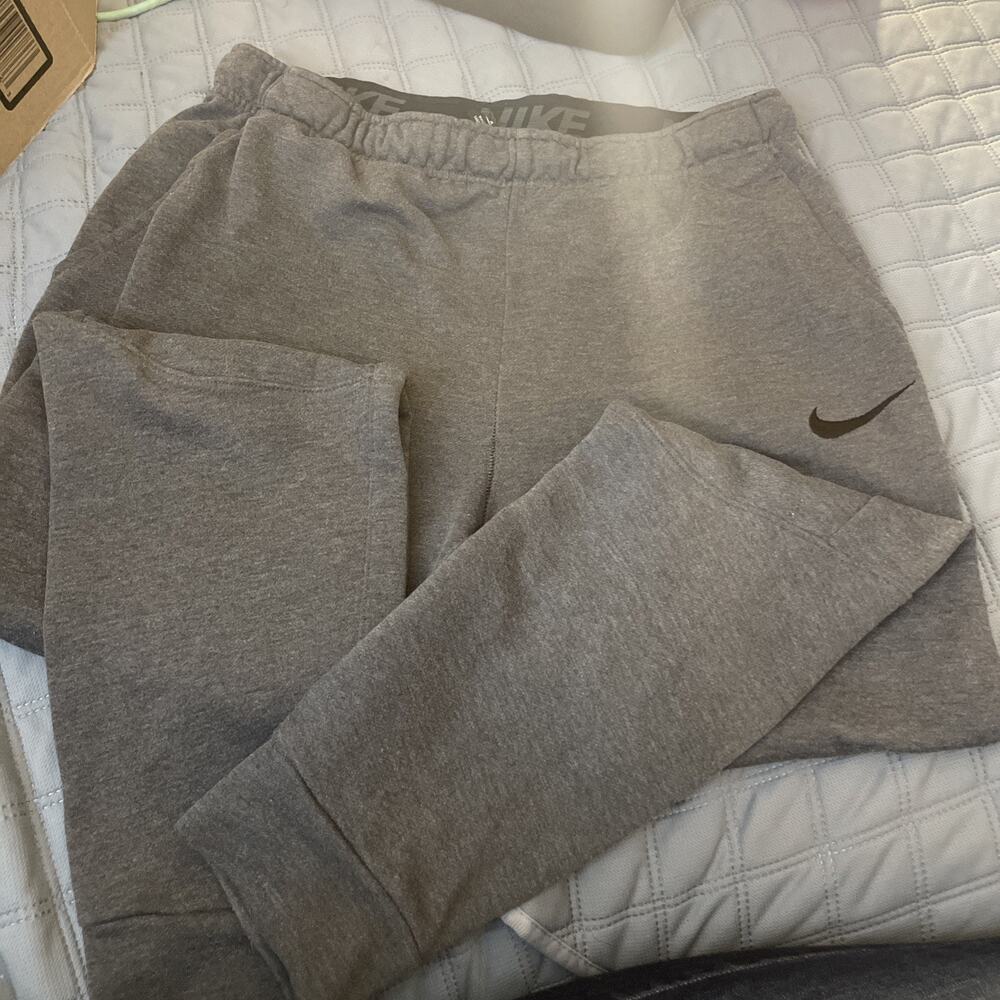 Nike Dri-Fit Tie Waist Lt Wt Dk Gray Sweatpants Med Athletic Comfy Lounge